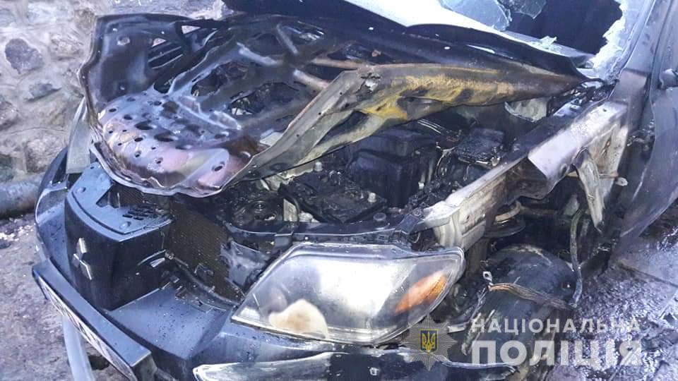В Ирпене подожгли автомобиль местного депутата